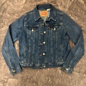 Levi's Denim nice jacket